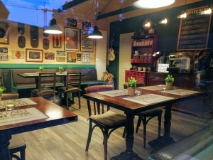 Garage caffe